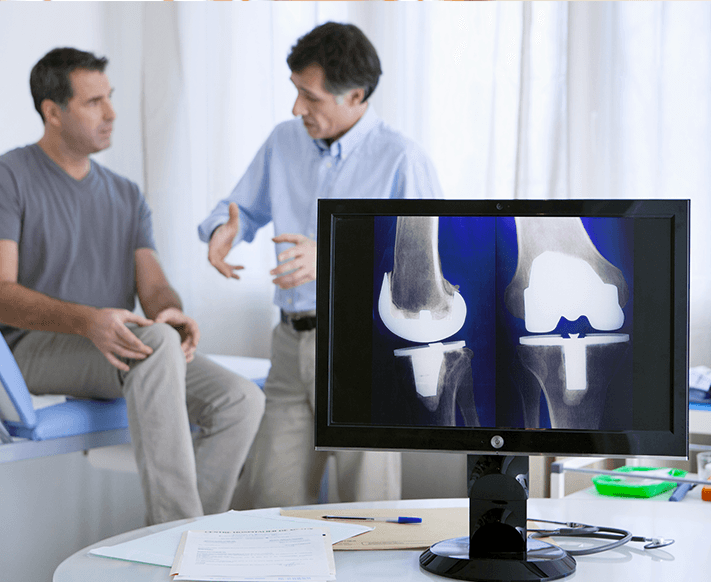 Total (TKR) vs Unicompartmental Knee Replacement (UKR)